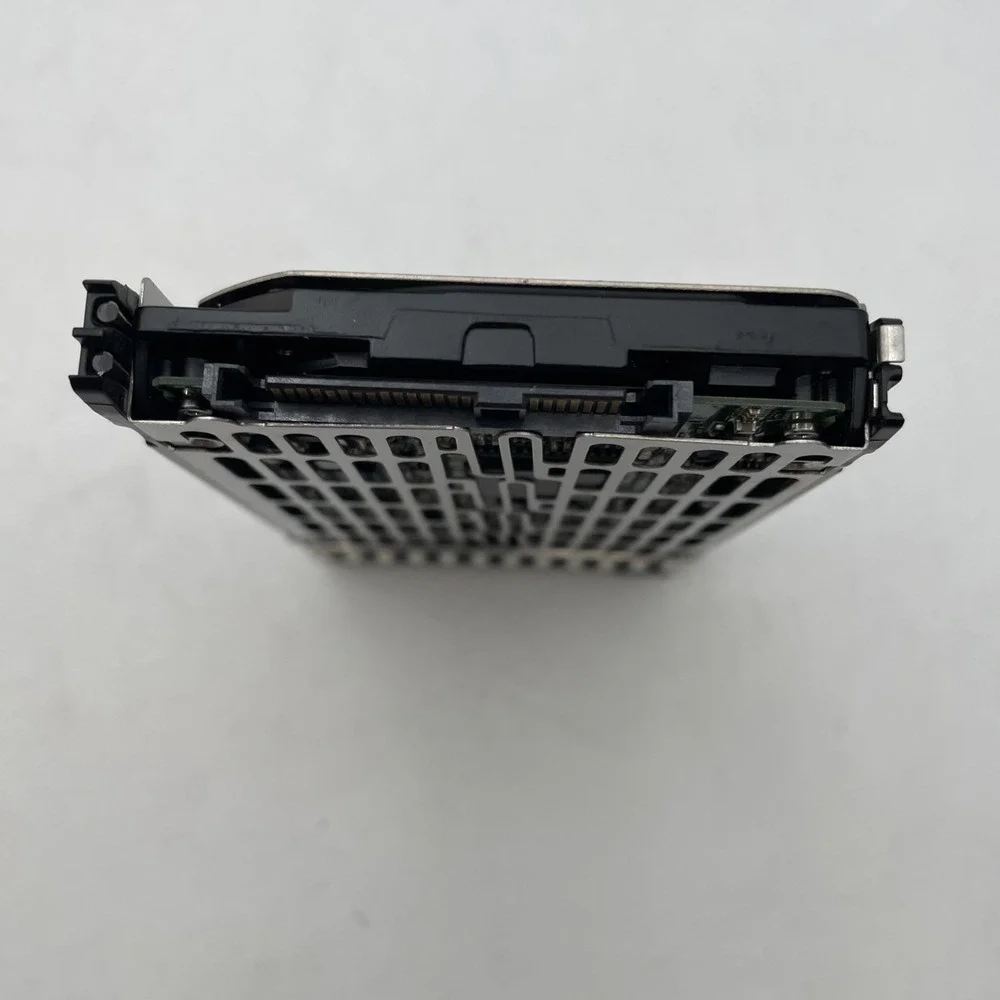 HP 146GB 10K SAS Single Port Hard Drive - Model: DG146BABCFC Pt# 460850-002